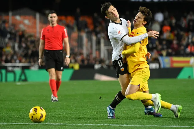 Barcelona held at Valencia for third game without a win